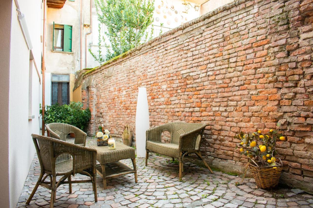 Ca' Dei Sogni Apartments 몬타냐냐 외부 사진