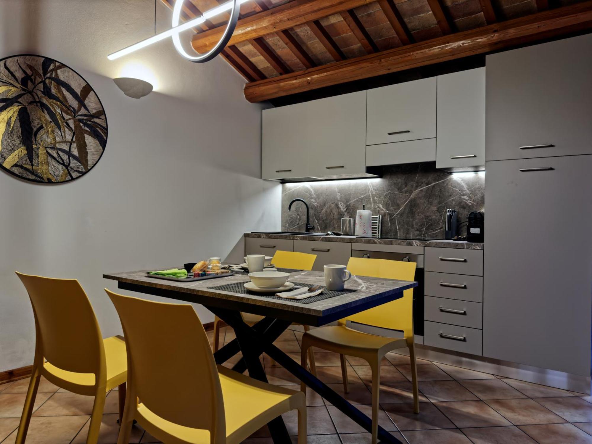 Ca' Dei Sogni Apartments 몬타냐냐 외부 사진